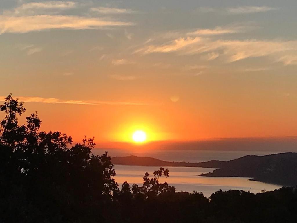 Villa L'Arbousiere Πόρτο Βέκιο Εξωτερικό φωτογραφία